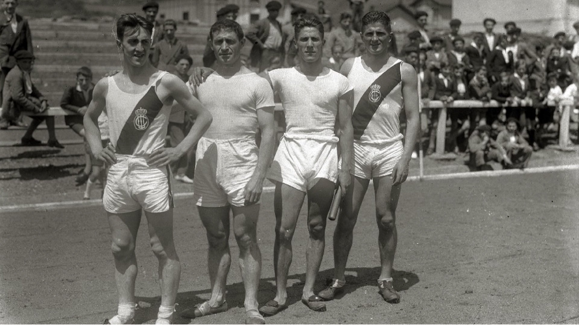 Record-Espana-clubs-4x400_1929